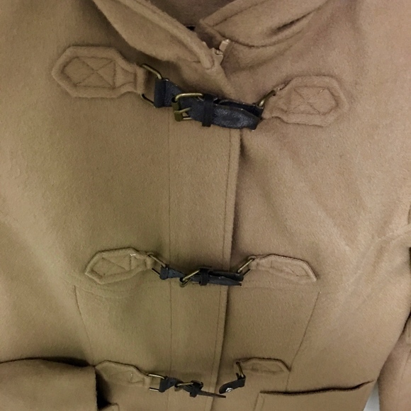 Loft Jacket - Picture 3 of 3